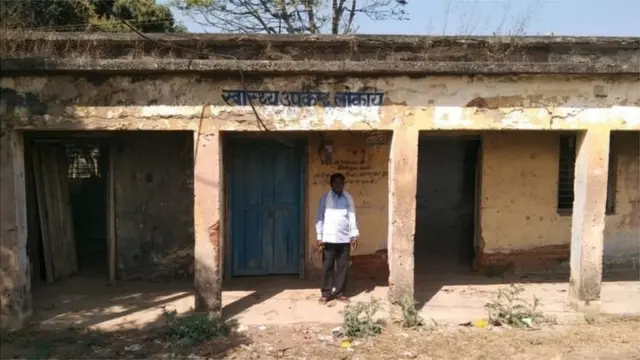 నిరుపయోగంగా ఉన్న ఆరోగ్య ఉప కేంద్రం