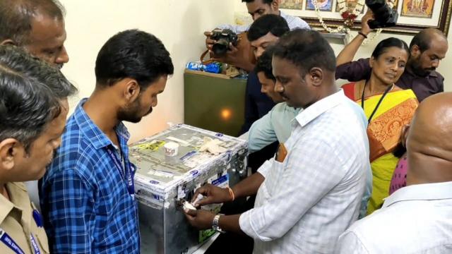 தேர்தல் பண பறிமுதல்