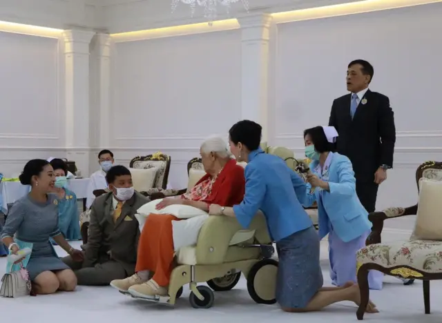 วันเฉลิมพระชนมพรรษา 88 พรรษา 12 สิงหาคม 2563