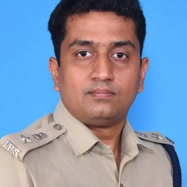 कुड्डालोर जिले के एसपी श्री अभिनव