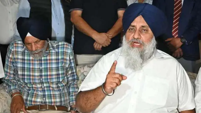 అకాలీదళ్