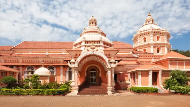 గోవా మహాలక్ష్మి ఆలయం