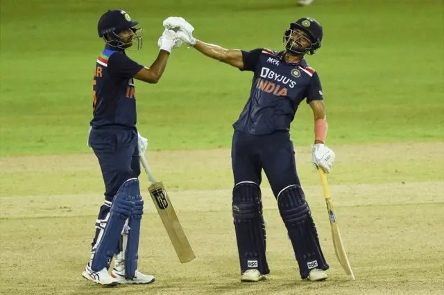 भुवनेश्वर कुमार और दीपक चाहर