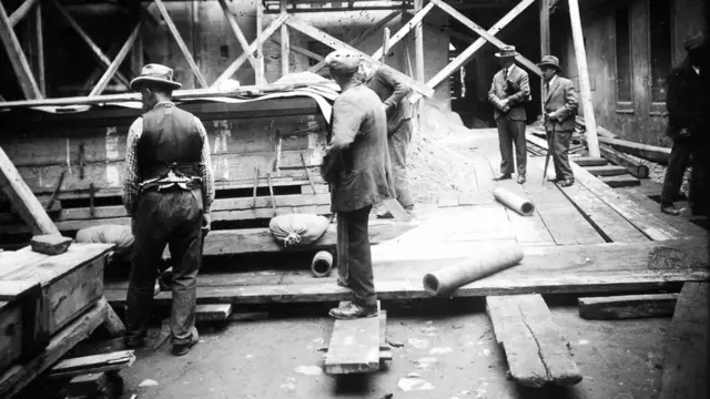 На раскопках в 1928 году