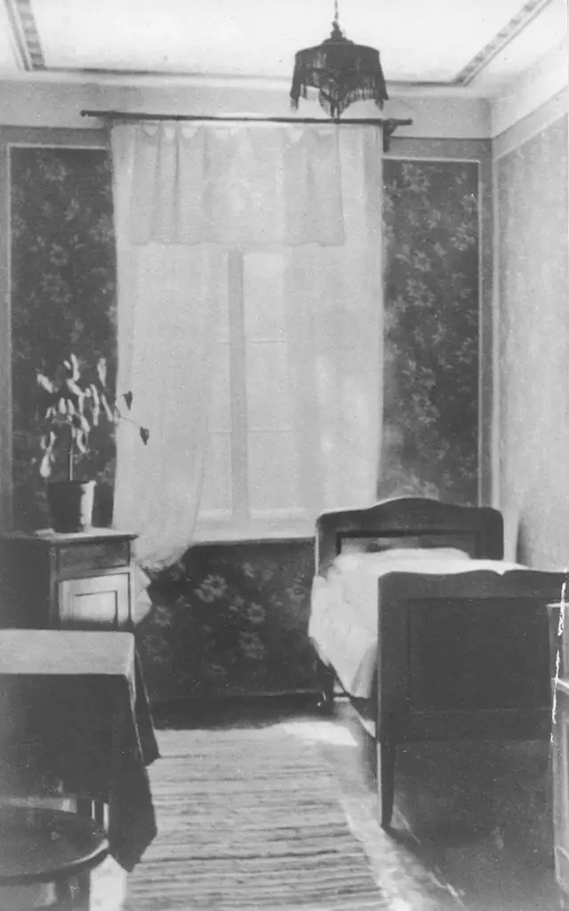 హిట్లర్ బంకర్‌ లోపలి దృశ్యం