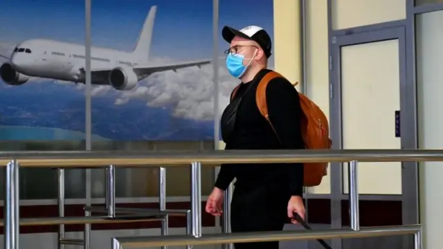 Virus corona, penerbangan