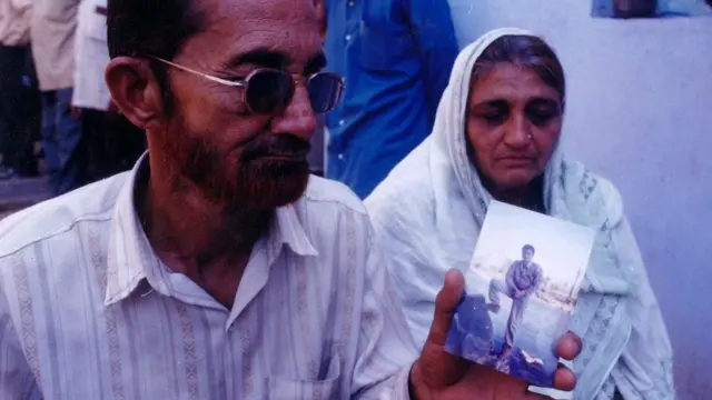 સમીર ખાન ઍન્કાઉન્ટર બાદ માતાપિતા