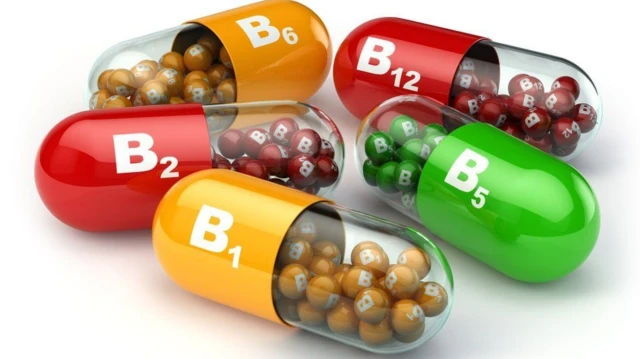 விட்டமின் பி12 