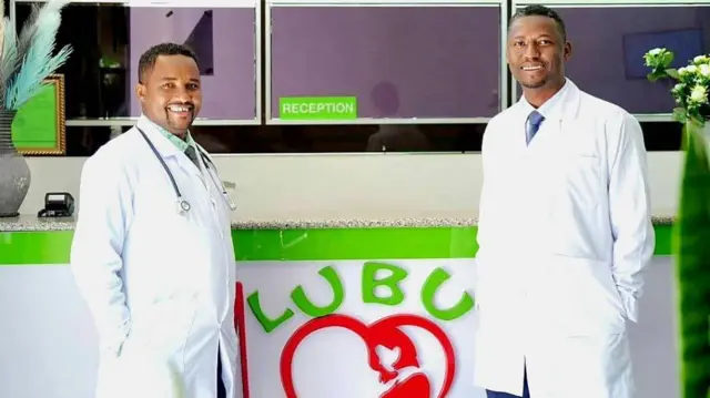 Dr Shimallis Laggasaa fi waayila isaanii Dr Jaalal