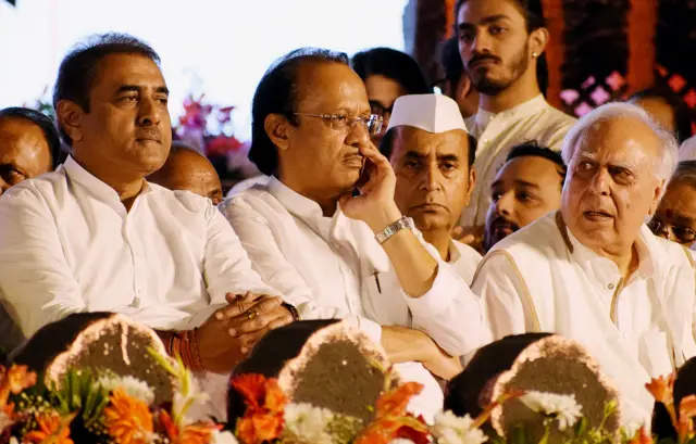 अजित पवार