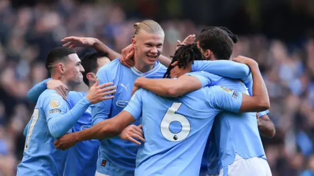 منچسترسیتی بزرگ‌ترین باشگاه گروه فوتبال سیتی است که ۱۳ باشگاه در چهار قاره مختلف در اختیار دارد