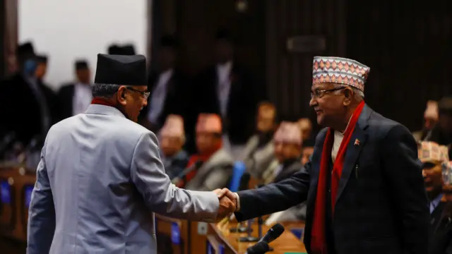 प्रचण्ड र ओली