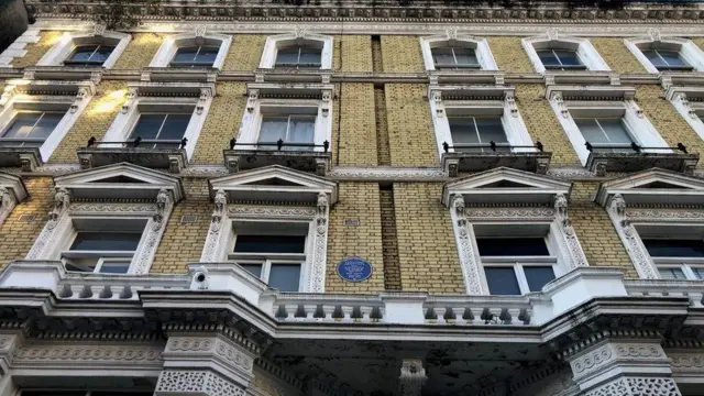 Christine Granville blue plaque on 1 Lexham Gardens in Kensington