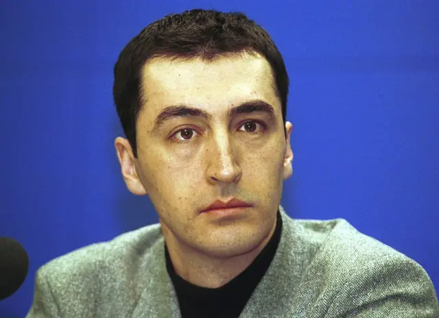 Cem Özdemir'in gençlik fotoğrafı