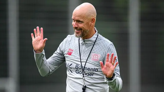 Erik ten Hag takes a Bayer Leverkusen training session