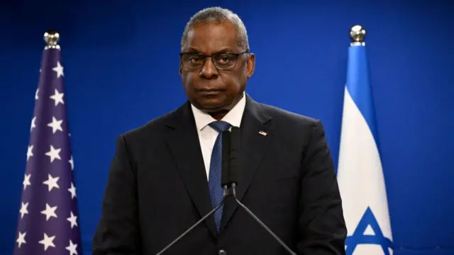 अमेरिकी रक्षा मंत्री लॉयड ऑस्टिन