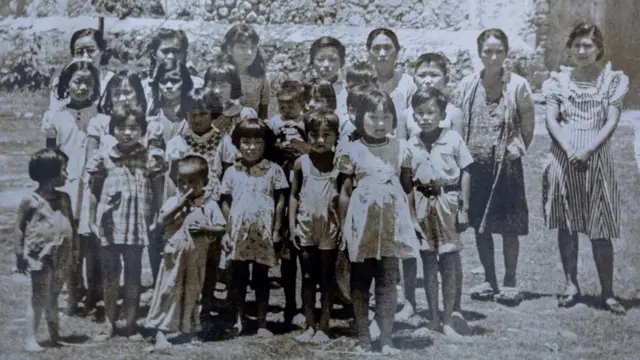 Fotoaposta multiplas betanomeninos e meninas na ex-fazendaaposta multiplas betanoTemixco