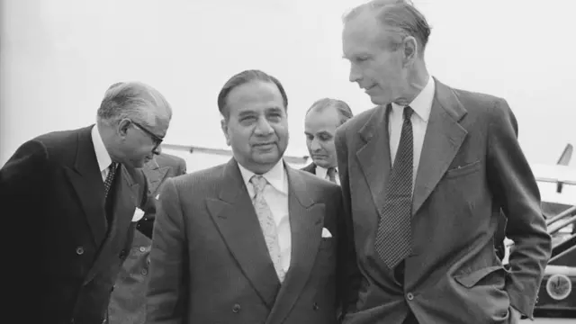 حسین شہید سہروردی