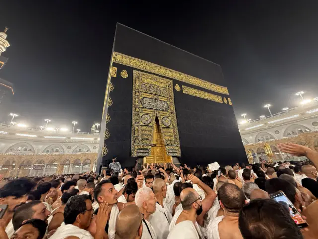 રિચાર્ડ બર્ટન કોણ હતા, અંગ્રેજ સંશોધન, શું મક્કામાં બિનમુસ્લિમ પ્રવેશી શકે, 26 ભાષાના જાણકા, રિચાર્ડ બર્ટનના સાહસો, બીબીસી ગુજરાતી આંતરરાષ્ટ્રીય સમાચાર ઇન્ટરનેશનલ ન્યૂઝ