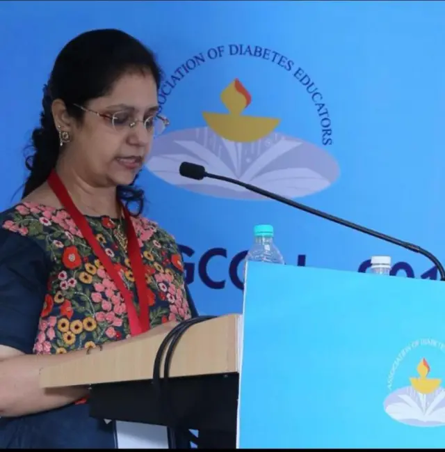 డాక్టర్ మీనాక్షి బజాజ్