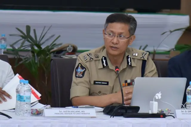 డీజీపీ గౌతమ్ సవాంగ్