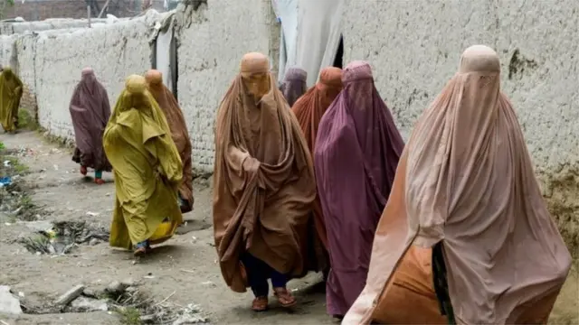 افغان پناہ گزین