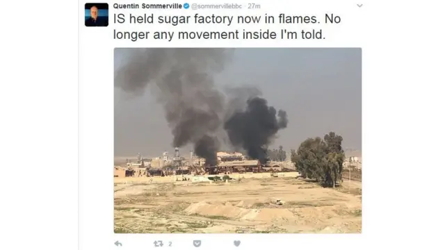 BBC'nin Ortadoğu muhabiri Sommerville: IŞİD şeker fabrikasını ateşe verdi. İçeride hiçbir hareketin olmadığı söyleniyor.