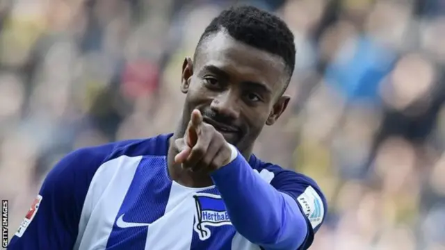 Salomon Kalou ayaa horay u shaaciyay in uusan dheeli doonin koobka Qaramada Qaaradda Afrika ee sanadka 2019ka