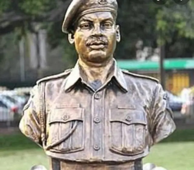 ఆల్బర్ట్ ఎక్కా