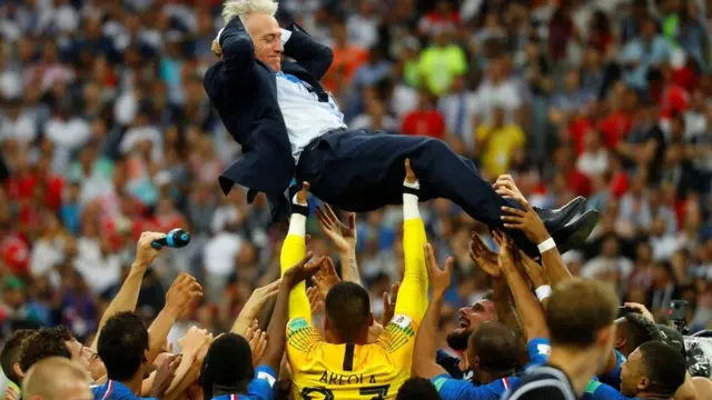 Тренер французов Дидье Дешам