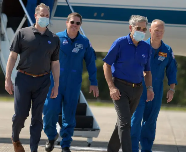 Прибытие астронавтов