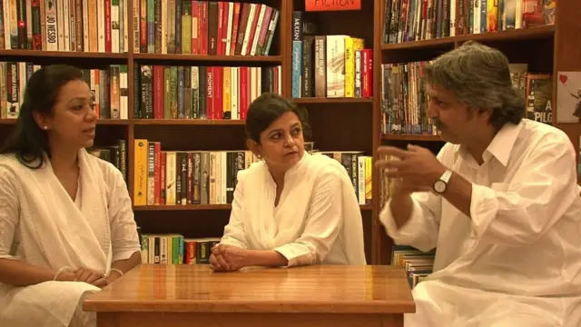 سیفِ حسن، آسمہ منڈراوالہ اور مہوش فاروقی