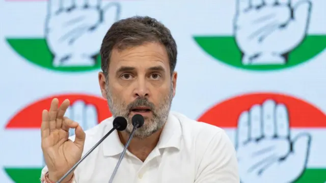 राहुल गांधी
