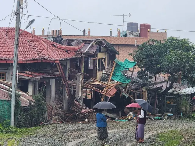 ချင်းပြည်နယ် ကန်ပက်လက်မြို့ပေါ်က လေကြောင်းတိုက်ခိုက်ခံရတဲ့ နေရာ