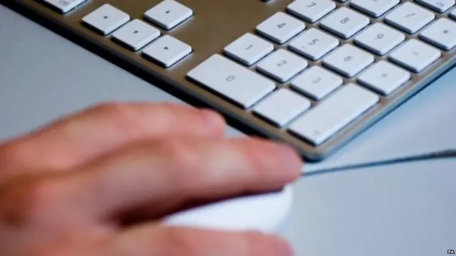 ਰੂਸੀ ਹੈਕਰਾਂ ਨੇ ਬੈਂਕਾਂ, ਵਿੱਤੀ ਅਦਾਰਿਆਂ, ਦੂਜੇ ਦੇਸਾਂ ਦੀਆਂ ਸਰਕਾਰੀ ਵੈੱਬਸਾਈਟਾਂ ਨੂੰ ਨਿਸ਼ਾਨਾ ਬਣਾਉਣਾ ਸ਼ੁਰੂ ਕਰ ਦਿੱਤਾ