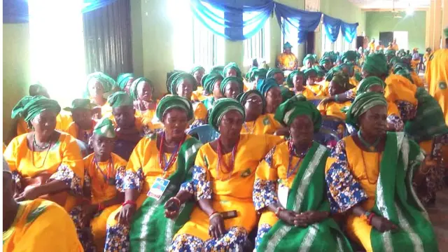 Awọn ọmọ ẹgbẹ Akọmọlede