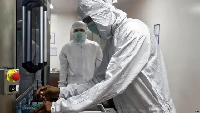 ਪੁਣੇ ਵਿਚ ਸੀਰਮ ਇੰਸਟੀਚਿਊਟ ਆਫ ਇੰਡੀਆ