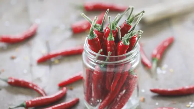 লাল মরিচ 