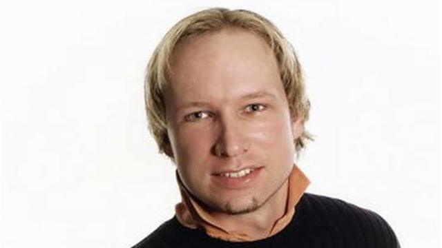 El noruego Anders Behring Breivik, cumple una sentencia de 21 años por el asesinato de 77 jóvenes en 2011.