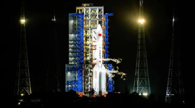 خلائی سفر کی دوڑ میں چین اس دوڑ میں امریکہ کے قریب آ رہا ہے