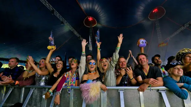 Гластонбери