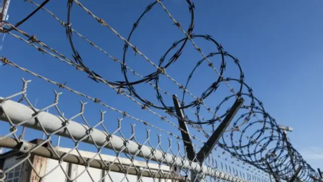 Cerca de penitenciária