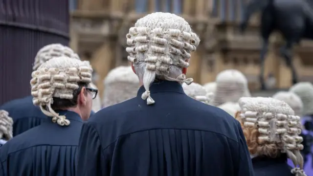 Otu Lawyers for Civil Liberty akpụpụla Tinubu na ụlọomeiwu Naịjirịa n'ụlọikpe maka iwu ụtụisi