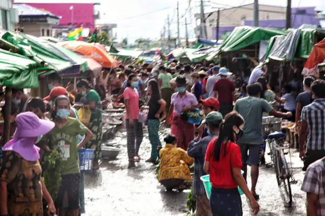 လှိုင်သာယာ