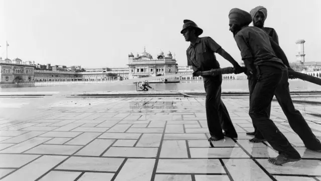 स्वर्ण मंदिर परिसर