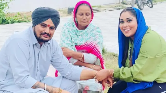 ਸਿੱਧੂ ਮੂਸੇਵਾਲਾ ਦੀ ਤਸਵੀਰ ਨਾਲ ਅਫ਼ਸਾਨਾ ਖ਼ਾਨ