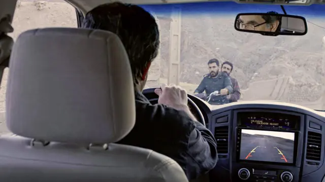 خرس نیست 