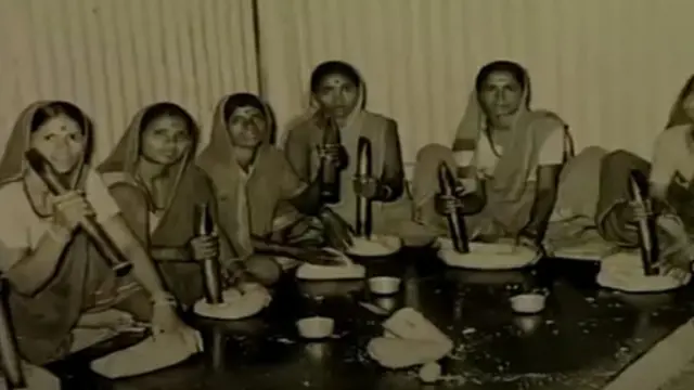 લિજ્જત પાપડ