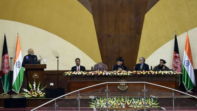 د افغانستان نوې پارلمان ودانۍ د هند په مالي مرسته ودانه شوه