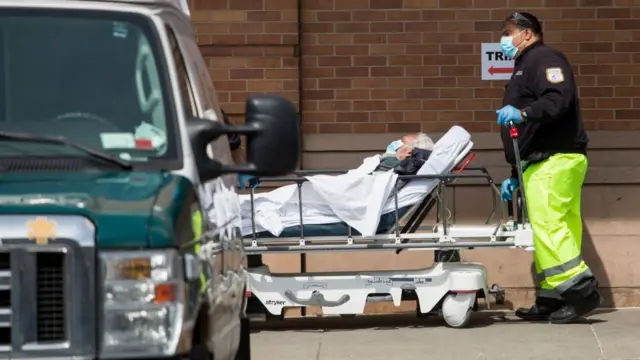 இறுதி சடங்குகள் எவ்வாறு நடக்கின்றன?